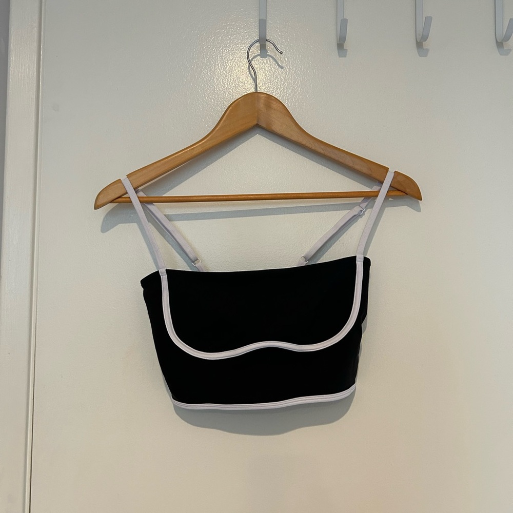 ALO Yoga Black Sleeveless Bustier Crop Top